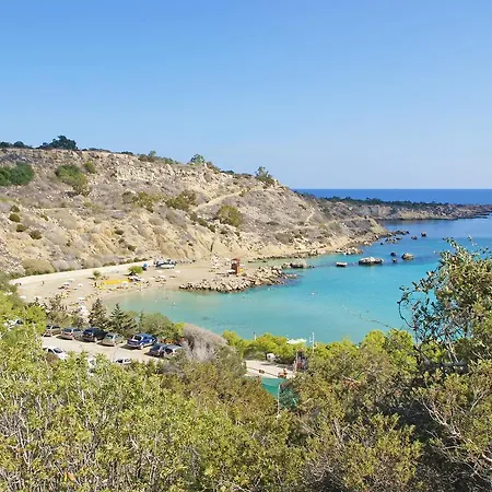 Ada Αγία Νάπα